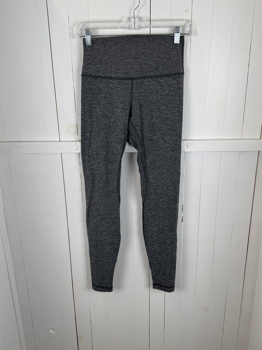 Lululemon Gray Ankle Leggings Size 6 Excellent Condition